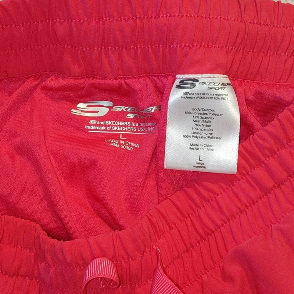 Skechers running shorts - Picture 6 of 8